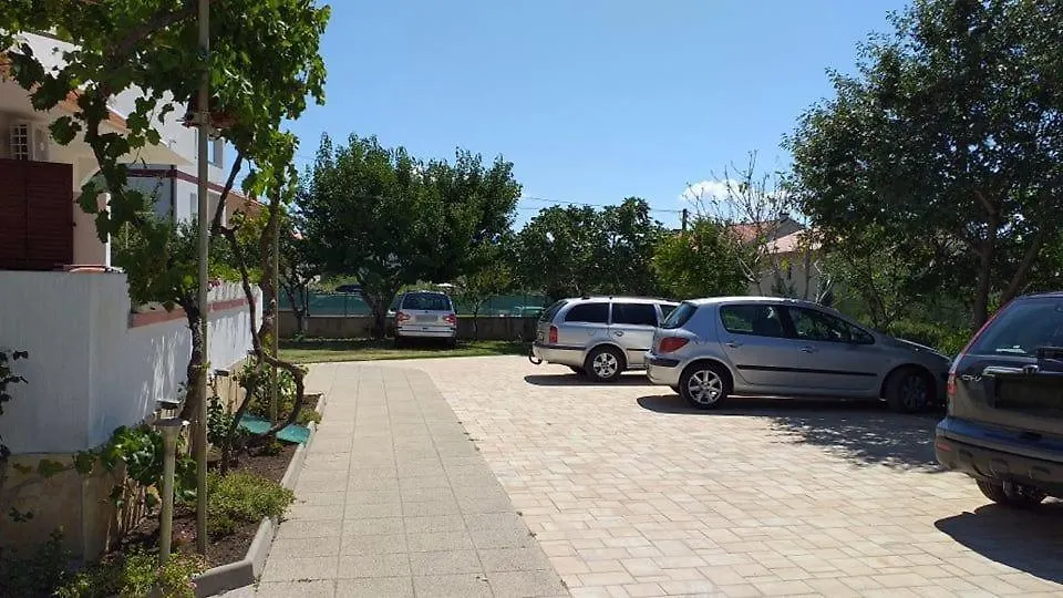 Appartamento Mirjana F Apartaments Baška Croazia