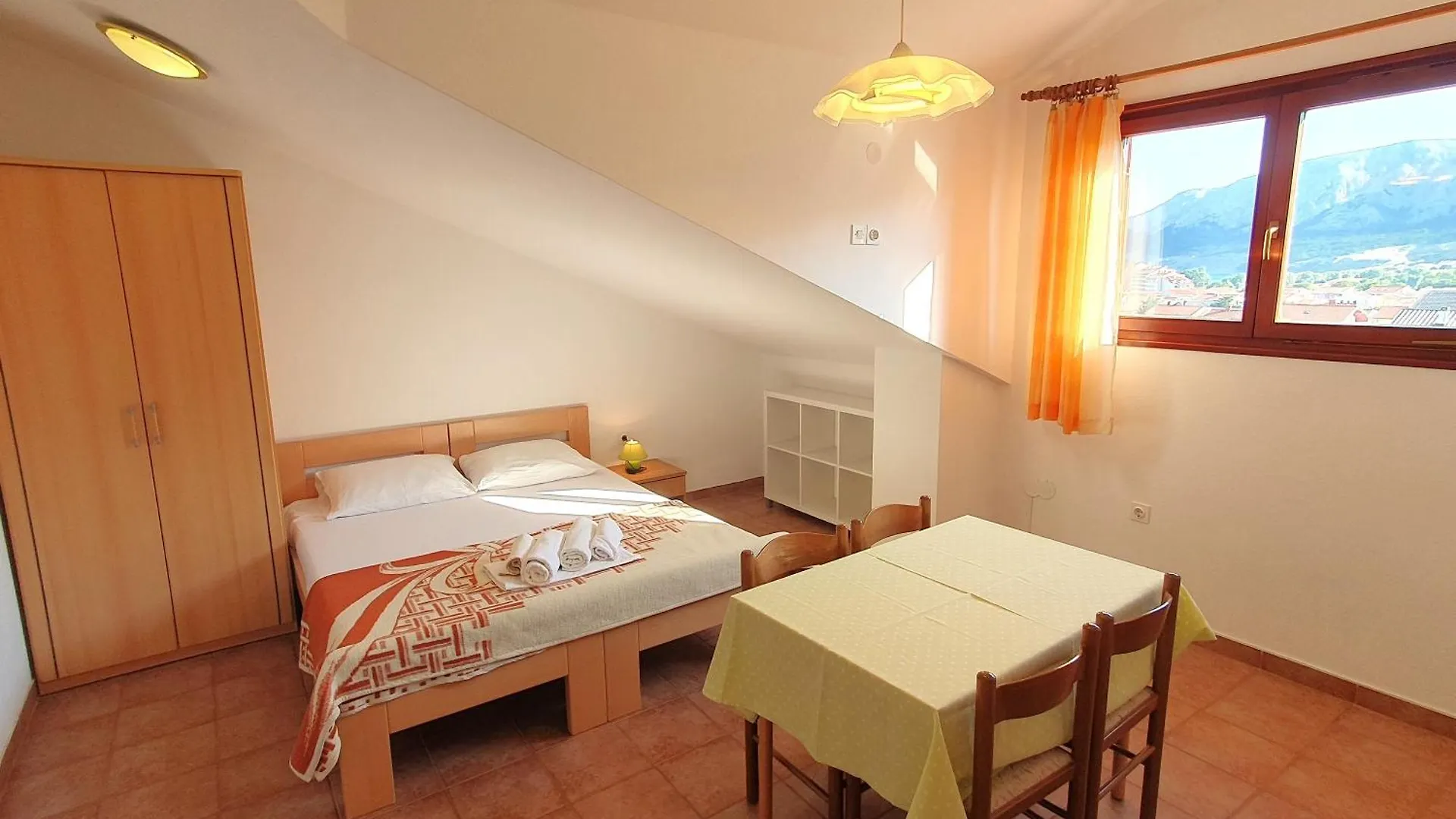 Mirjana F Apartaments 0*, Baska (Krk)
