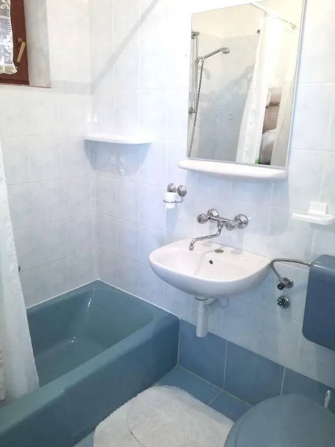 Appartamento Mirjana F Apartaments Baška Croazia