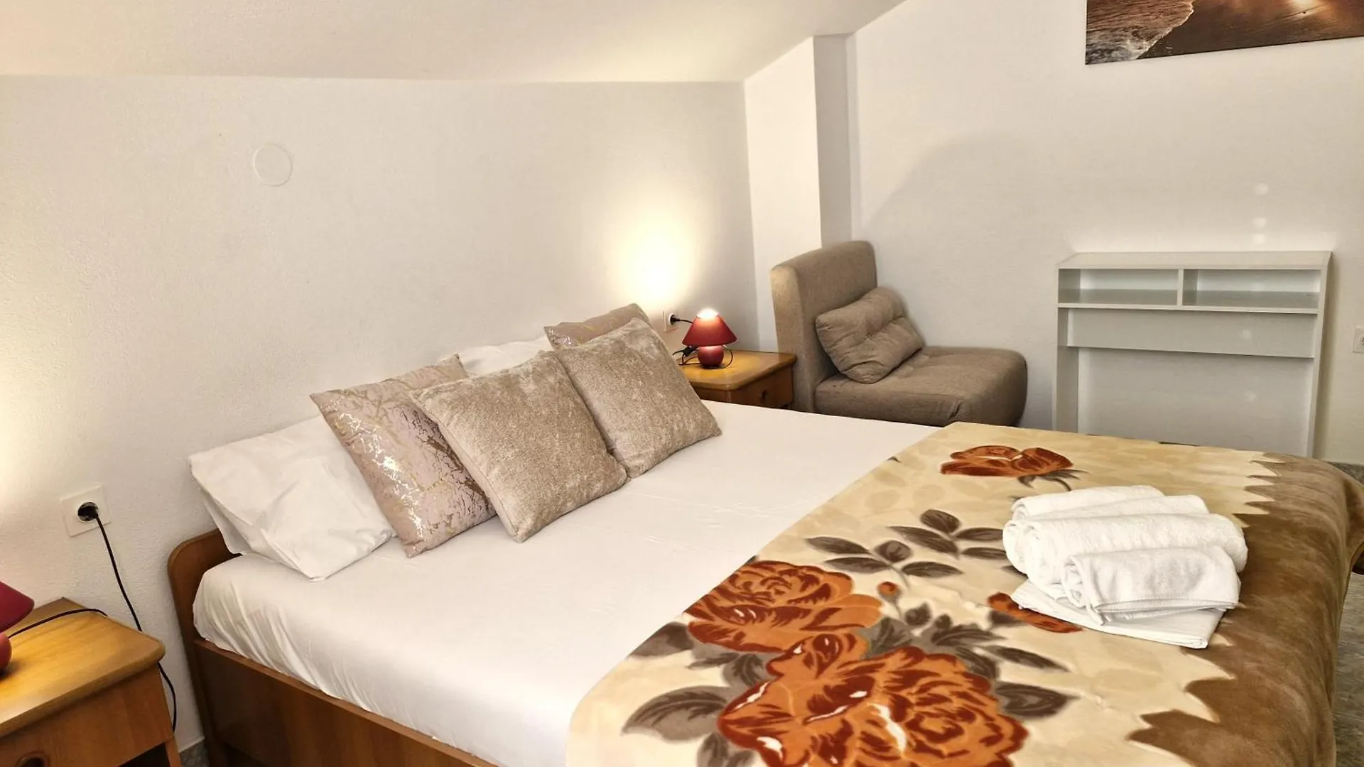 Daire Mirjana F Apartaments Baška Hırvatistan
